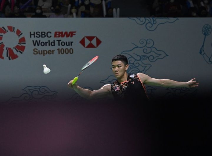 Men's singles Lee Zii Jia cruised into the round of 16 following a comfortable 21-15, 21-14 win Thailand's Sitthikom Thammasin. Zii Jia will play India's Sameer Verma on Thursday